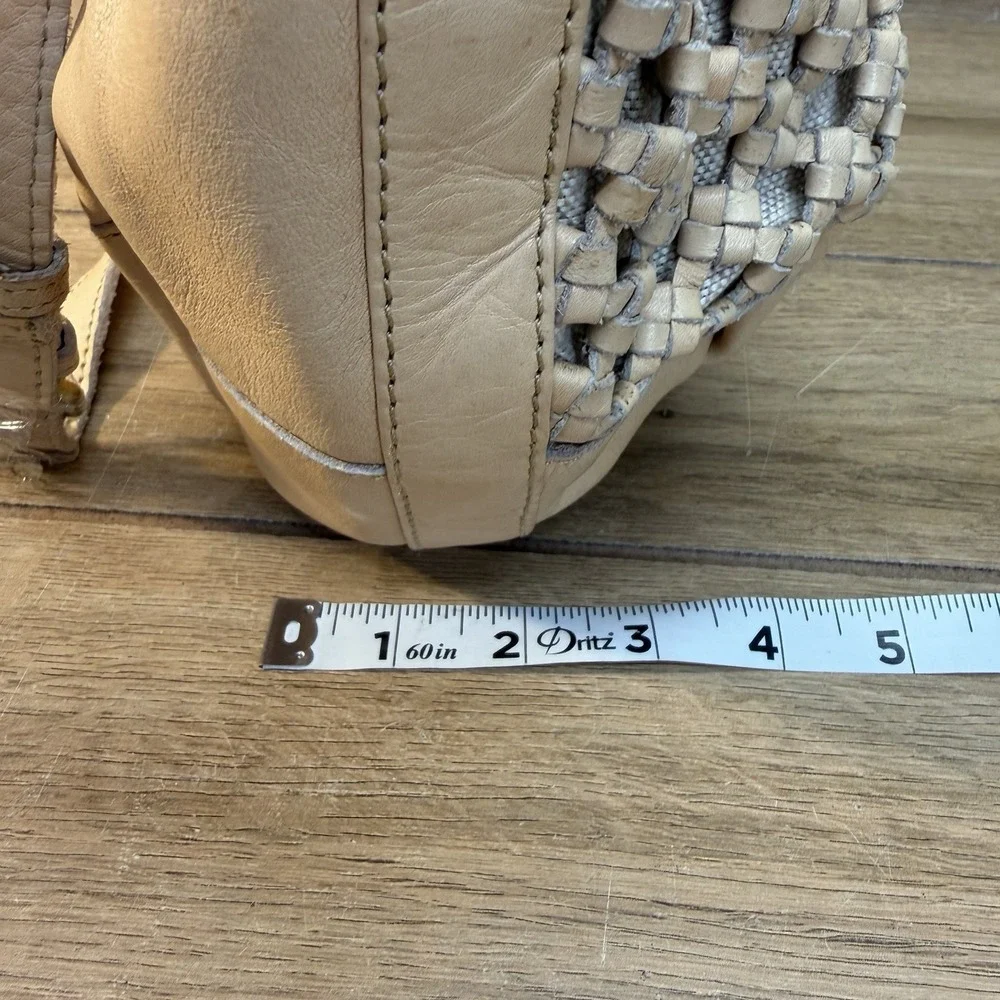 Marta Ponti Portugal Bag Woven Leather Beige Hobo Bucket Crossbody Drawstring